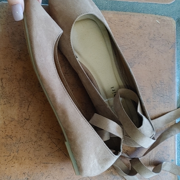 Madden Girl Ballet Flats - Picture 3 of 3